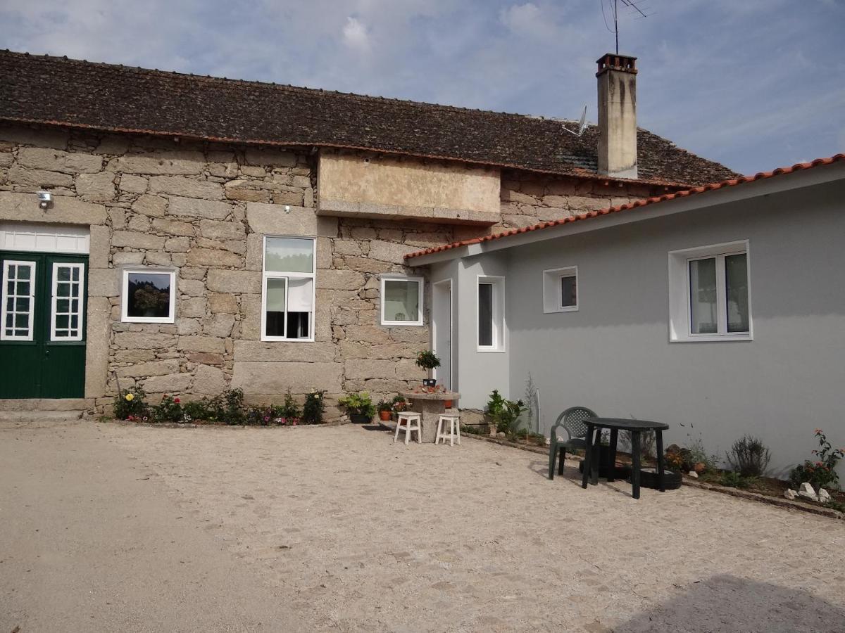 Hostal Museu Casa Aleixo Sernancelhe Exterior foto